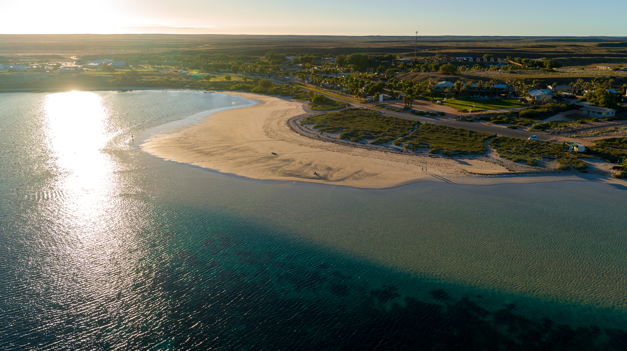 Carnarvon and Coral Bay Visitor Centre Australia's Coral Coast